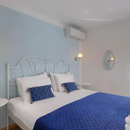 Tatil Evi Lara